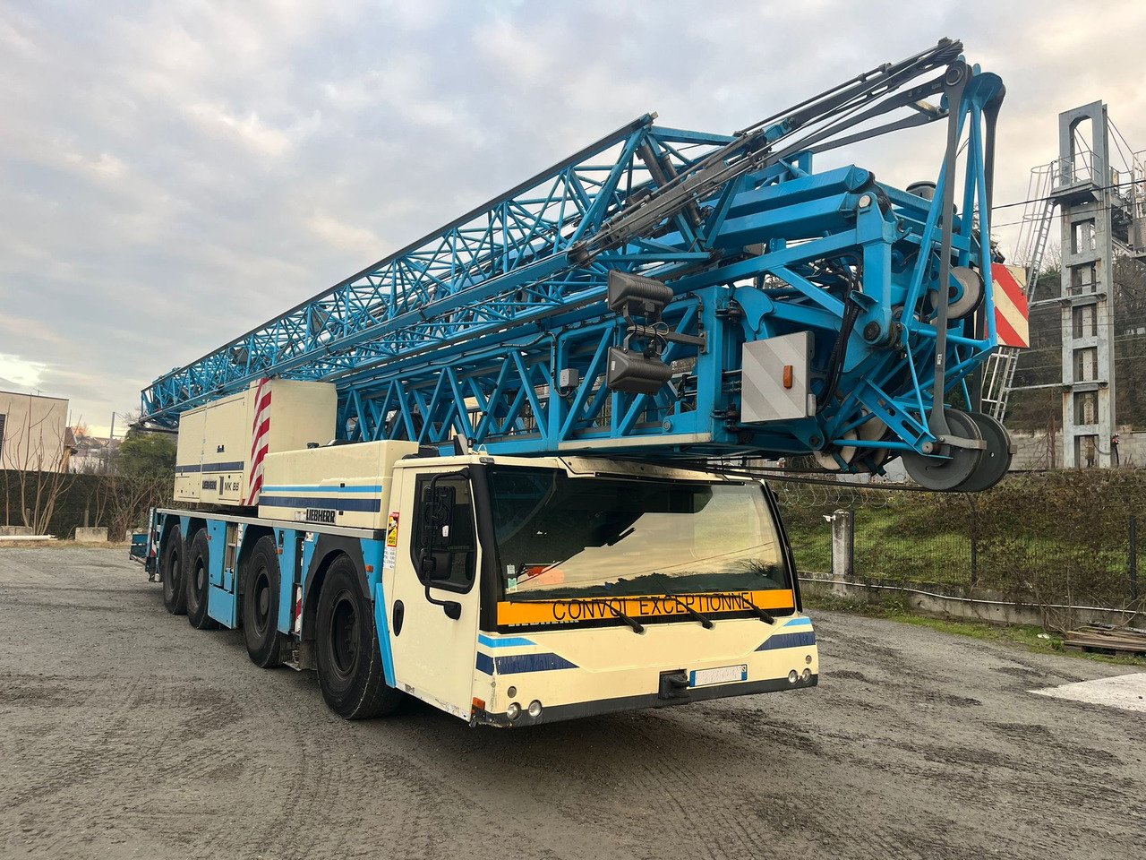 LIEBHERR MK 88 - Brzomontirajući kran: slika 4 LIEBHERR MK 88 - Brzomontirajući kran: slika 4