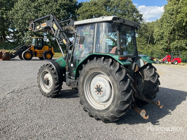 1998 Massey Ferguson 4225A 4WD Tractor - Traktor: slika 3 1998 Massey Ferguson 4225A 4WD Tractor - Traktor: slika 3