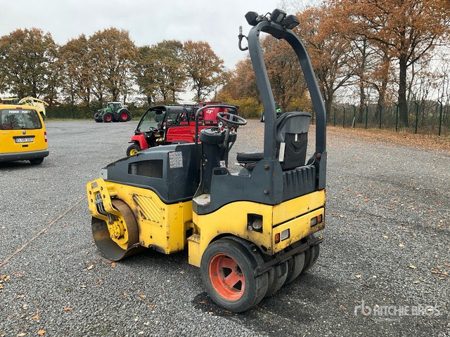 2005 Bomag B120 AC-4 Pneumatic Roller - Pneumatski valjak: slika 3 2005 Bomag B120 AC-4 Pneumatic Roller - Pneumatski valjak: slika 3