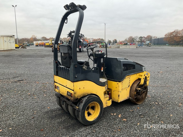 2005 Bomag B120 AC-4 Pneumatic Roller - Pneumatski valjak: slika 4 2005 Bomag B120 AC-4 Pneumatic Roller - Pneumatski valjak: slika 4