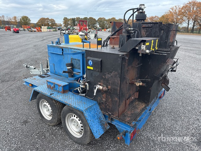 2010 Richard Rupprecht GmbH 230-RW Asphalt Distributor Trailer - Prskalica bitu-emulzije: slika 2 2010 Richard Rupprecht GmbH 230-RW Asphalt Distributor Trailer - Prskalica bitu-emulzije: slika 2