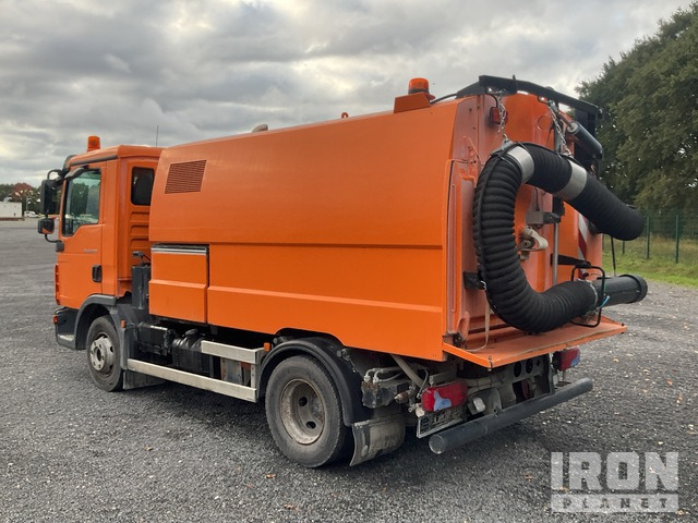 2013 MAN TGL12.220 2013 Faun ViaJet 5R-HS on Kehrmaschine - Autočistilica: slika 3 2013 MAN TGL12.220 2013 Faun ViaJet 5R-HS on Kehrmaschine - Autočistilica: slika 3