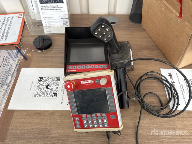 2014 Grimme SE 150-60 Pull Type 2 Row Potato Harvester - Kombajn za krompir: slika 2 2014 Grimme SE 150-60 Pull Type 2 Row Potato Harvester - Kombajn za krompir: slika 2