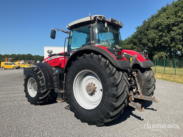 2015 Massey Ferguson 8732 Dyna-VT 4WD Tractor - Traktor: slika 4 2015 Massey Ferguson 8732 Dyna-VT 4WD Tractor - Traktor: slika 4