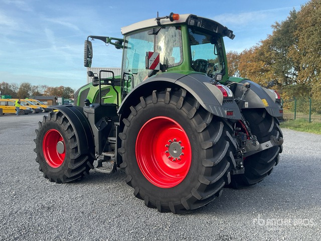 2020 Fendt 826 Vario S4 Profi Plus 4WD Tractor - Traktor: slika 3 2020 Fendt 826 Vario S4 Profi Plus 4WD Tractor - Traktor: slika 3