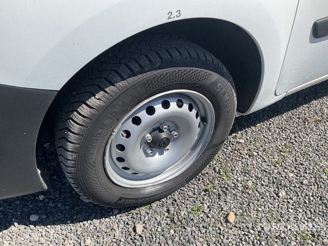 2021 Renault Kangoo 1.5DCI MAXI Cargo Van - Dostavno vozilo: slika 5 2021 Renault Kangoo 1.5DCI MAXI Cargo Van - Dostavno vozilo: slika 5