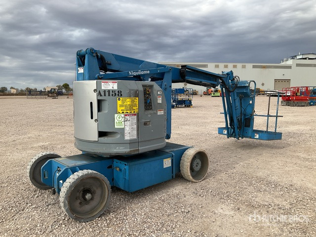 2001 Genie Z34/22N 2WD Electric Articulating Boom Lift - Zglobna platforma: slika 4 2001 Genie Z34/22N 2WD Electric Articulating Boom Lift - Zglobna platforma: slika 4