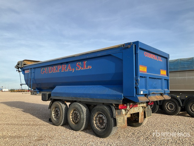 2005 Montenegro SCFH 3S 3G Tri/A End Dump Trailer - Prikolica istovarivača: slika 5 2005 Montenegro SCFH 3S 3G Tri/A End Dump Trailer - Prikolica istovarivača: slika 5