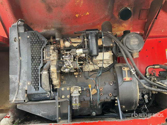 2006 Haulotte HA32PX 4WD Diesel Articulating Boom Lift - Zglobna platforma: slika 4 2006 Haulotte HA32PX 4WD Diesel Articulating Boom Lift - Zglobna platforma: slika 4