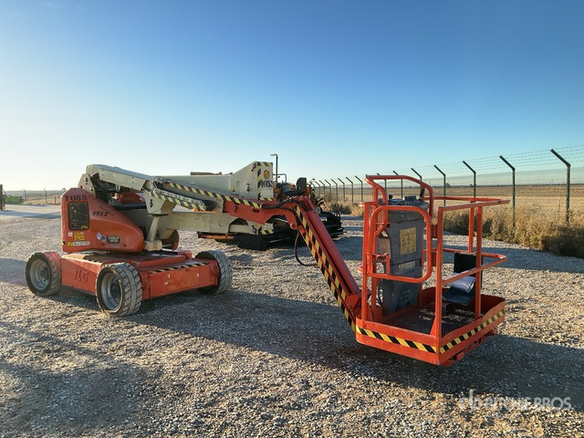 2006 JLG E450AJ 2WD Electric Articulating Boom Lift - Zglobna platforma: slika 3 2006 JLG E450AJ 2WD Electric Articulating Boom Lift - Zglobna platforma: slika 3