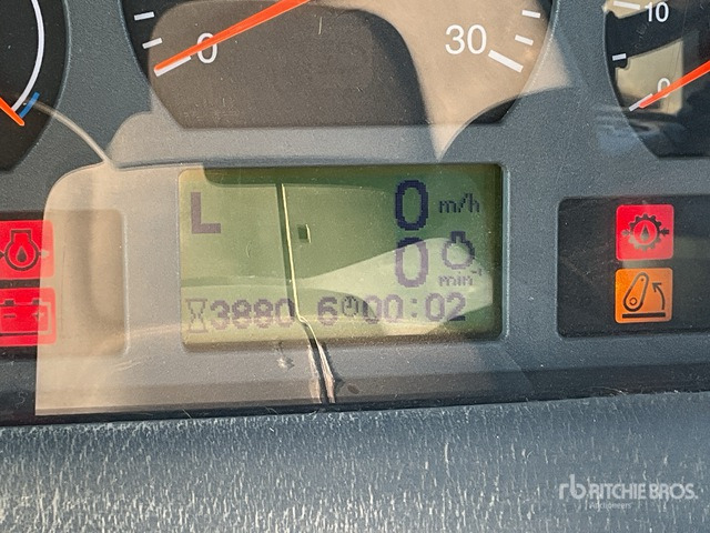 2007 Valtra T180 4WD Tractor - Traktor: slika 3 2007 Valtra T180 4WD Tractor - Traktor: slika 3