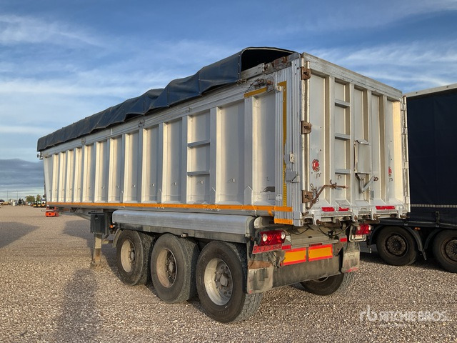 2009 Voltrailer VSR3AL01 Tri/A Aluminum End Dump Trailer - Prikolica istovarivača: slika 4 2009 Voltrailer VSR3AL01 Tri/A Aluminum End Dump Trailer - Prikolica istovarivača: slika 4