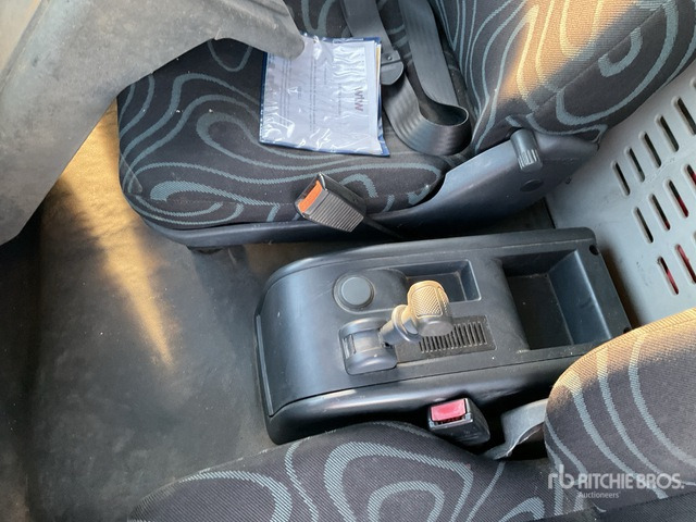 2010 Iveco Eurocargo 75E18 4x2 Van Truck - Kamion sa zatvorenim sandukom: slika 5 2010 Iveco Eurocargo 75E18 4x2 Van Truck - Kamion sa zatvorenim sandukom: slika 5