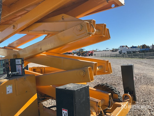 Lift u obliku makaza 2011 Haulotte H12SX Scissor Lift: slika 6