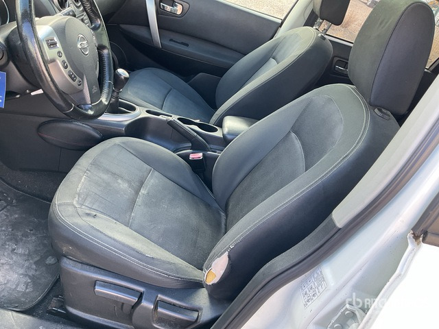 2011 Nissan Qashqai SUV - SUV: slika 5 2011 Nissan Qashqai SUV - SUV: slika 5