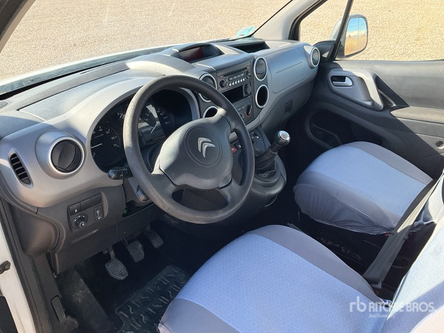 2018 Citroen Berlingo Passenger Van - Minibus, Putnički kombi: slika 4 2018 Citroen Berlingo Passenger Van - Minibus, Putnički kombi: slika 4