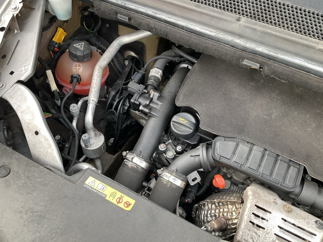 Automobil 2018 Citroen C4 Gran Picasso Automobile: slika 6