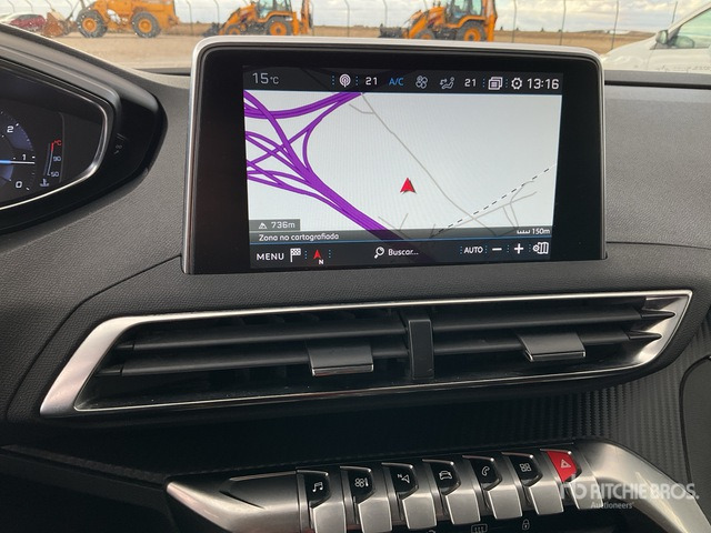 2019 Peugeot 3008 Active BlueHDI 1.5 SUV - SUV: slika 4 2019 Peugeot 3008 Active BlueHDI 1.5 SUV - SUV: slika 4