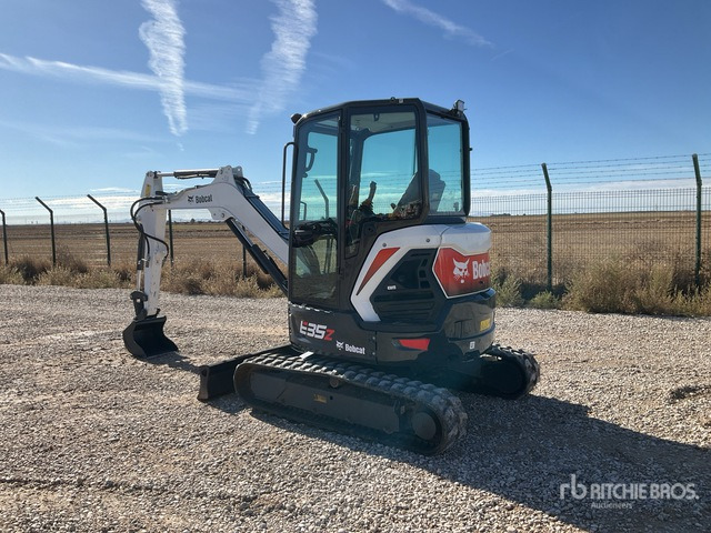 2024 Bobcat E35Z Mini Excavator: <6.6t - Mini bager: slika 3 2024 Bobcat E35Z Mini Excavator: <6.6t - Mini bager: slika 3