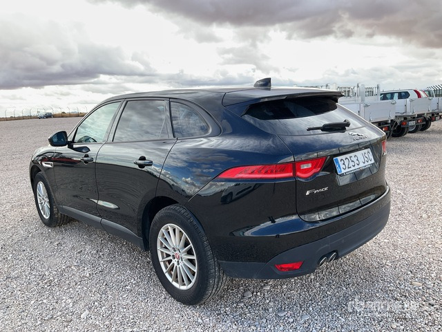 2016 Jaguar F Pace AWD SUV - Druga mašina: slika 3 2016 Jaguar F Pace AWD SUV - Druga mašina: slika 3