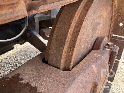 Traktor guseničar FIAT 70-65: slika 25