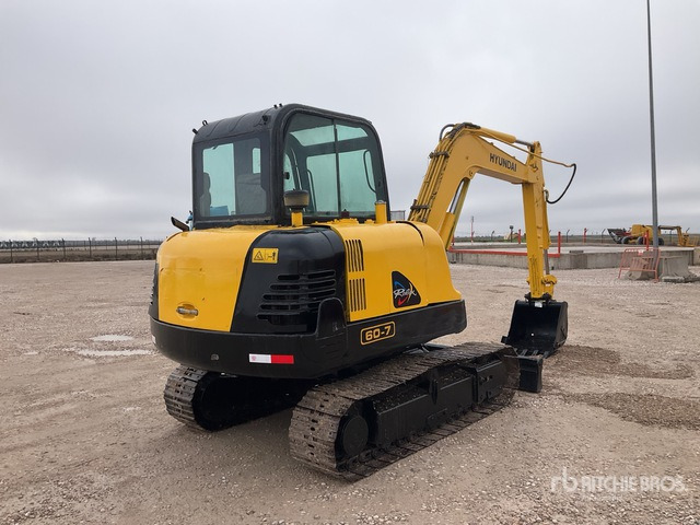Hyundai R60-7 Mini Excavator: <6.6t - Mini bager: slika 3 Hyundai R60-7 Mini Excavator: <6.6t - Mini bager: slika 3