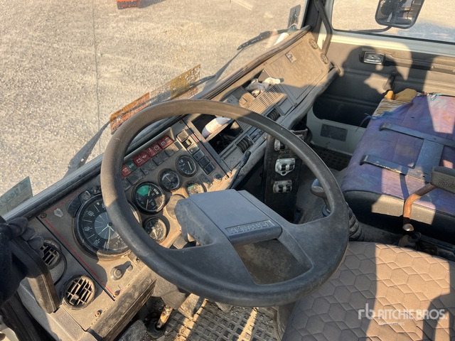 1989 Renault S170 4x2 Vacuum Tanker Truck - Vakuumska cisterna: slika 4 1989 Renault S170 4x2 Vacuum Tanker Truck - Vakuumska cisterna: slika 4