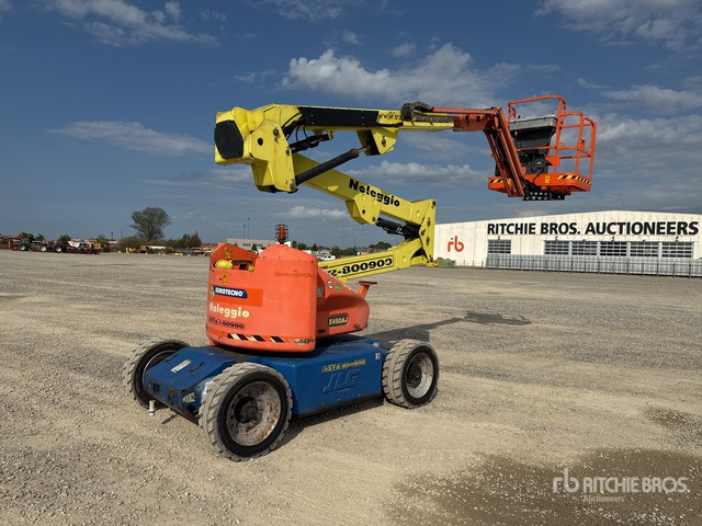 2004 JLG E450AJ Electric Articulating Boom Lift - Zglobna platforma: slika 4 2004 JLG E450AJ Electric Articulating Boom Lift - Zglobna platforma: slika 4