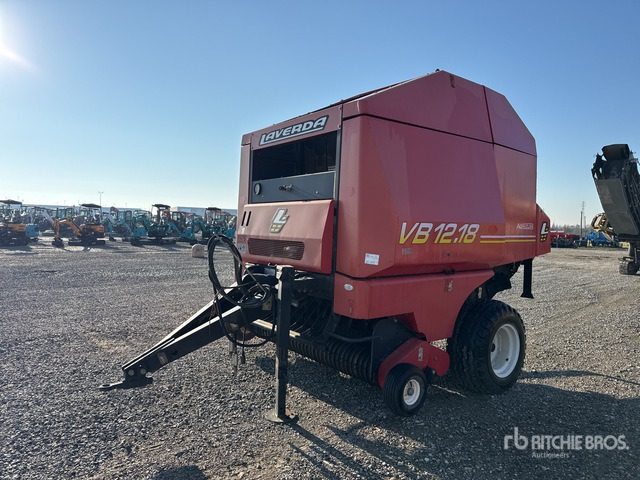 2004 Laverda VB 12.18 Round Baler - Balirka za okrugle bale: slika 1 2004 Laverda VB 12.18 Round Baler - Balirka za okrugle bale: slika 1