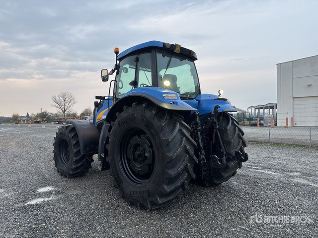 2007 New Holland 8040 4WD Tractor - Traktor: slika 2 2007 New Holland 8040 4WD Tractor - Traktor: slika 2
