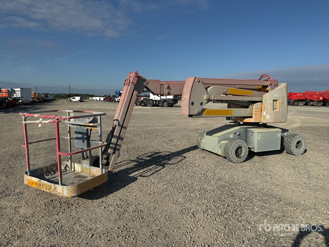 2008 Haulotte HA15IP (Inoperable) Articulating Boom Lift - Zglobna platforma: slika 3 2008 Haulotte HA15IP (Inoperable) Articulating Boom Lift - Zglobna platforma: slika 3
