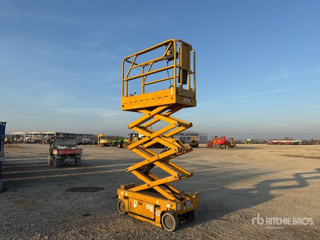 2008 Haulotte Optimum 8 Electric Scissor Lift - Lift u obliku makaza: slika 3 2008 Haulotte Optimum 8 Electric Scissor Lift - Lift u obliku makaza: slika 3