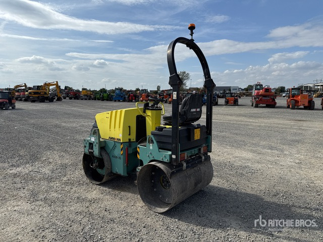 2009 Ammann AV26-2 Rullo vibrante tandem - Valjak za puteve: slika 4 2009 Ammann AV26-2 Rullo vibrante tandem - Valjak za puteve: slika 4
