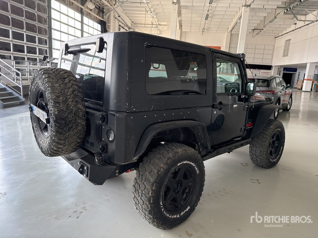2009 Chrysler Jeep Wrangler Rubicon SUV Sport Utility Vehicle - SUV: slika 4 2009 Chrysler Jeep Wrangler Rubicon SUV Sport Utility Vehicle - SUV: slika 4