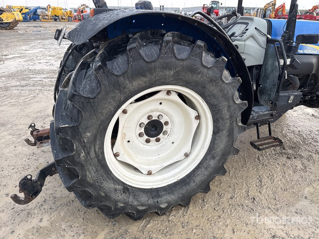 2009 New Holland T4050F 4WD Tractor - Traktor: slika 4 2009 New Holland T4050F 4WD Tractor - Traktor: slika 4