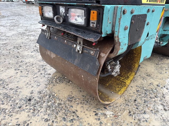 2010 Ammann AV12-2 Double Drum Roller - Valjak za puteve: slika 4 2010 Ammann AV12-2 Double Drum Roller - Valjak za puteve: slika 4