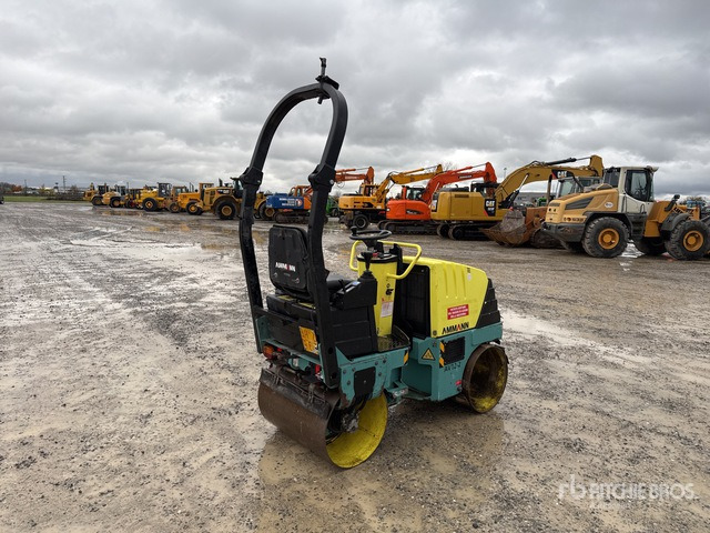 2010 Ammann AV12-2 Double Drum Roller - Valjak za puteve: slika 3 2010 Ammann AV12-2 Double Drum Roller - Valjak za puteve: slika 3