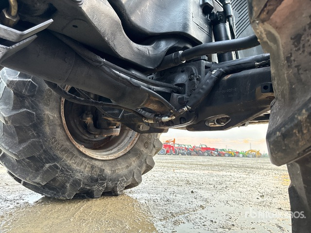 2010 Case Magnum 335 4WD Tractor - Traktor: slika 5 2010 Case Magnum 335 4WD Tractor - Traktor: slika 5