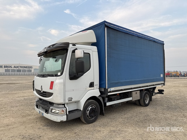 2010 Renault Midlum 215.75 4x2 Curtain Side Truck - Kamion sa ceradom: slika 2 2010 Renault Midlum 215.75 4x2 Curtain Side Truck - Kamion sa ceradom: slika 2