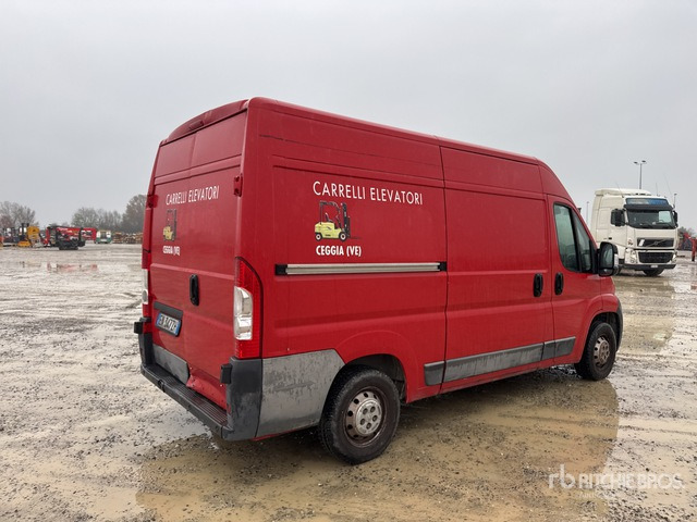 2012 Peugeot Boxer Van Truck - Kamion sa zatvorenim sandukom: slika 3 2012 Peugeot Boxer Van Truck - Kamion sa zatvorenim sandukom: slika 3