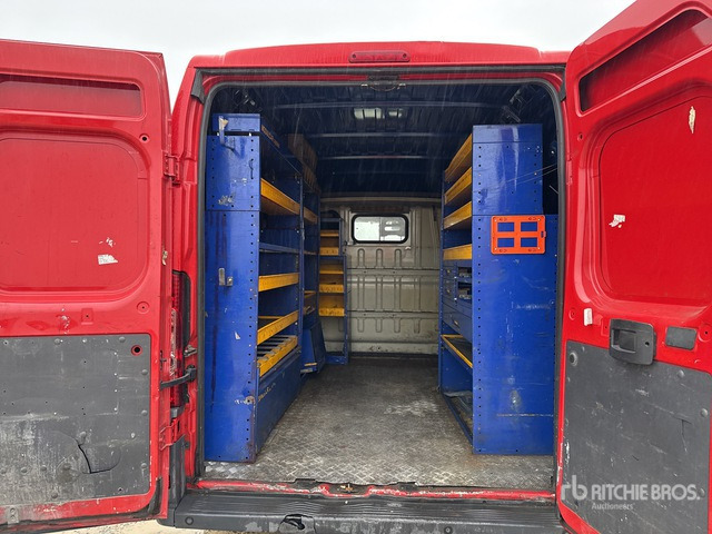 2012 Peugeot Boxer Van Truck - Kamion sa zatvorenim sandukom: slika 4 2012 Peugeot Boxer Van Truck - Kamion sa zatvorenim sandukom: slika 4