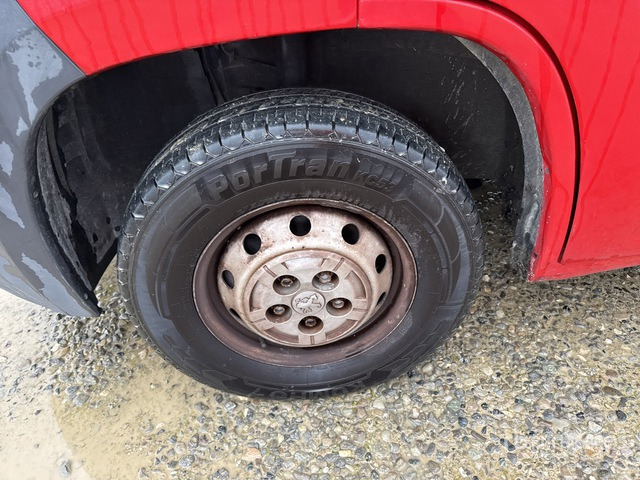 2012 Peugeot Boxer Van Truck - Kamion sa zatvorenim sandukom: slika 5 2012 Peugeot Boxer Van Truck - Kamion sa zatvorenim sandukom: slika 5