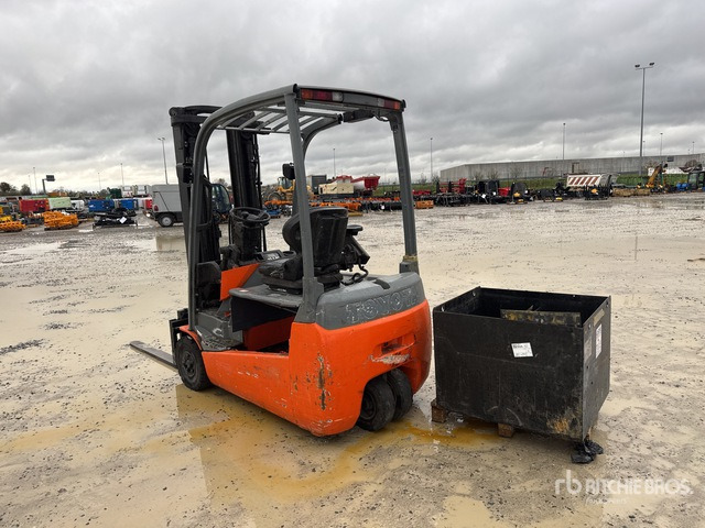 2012 Toyota 8FBET16 (Inoperable) Forklift - Viljuškar: slika 3 2012 Toyota 8FBET16 (Inoperable) Forklift - Viljuškar: slika 3