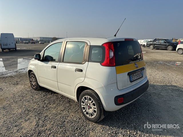 2013 Fiat Panda Automobile - Automobil: slika 2 2013 Fiat Panda Automobile - Automobil: slika 2