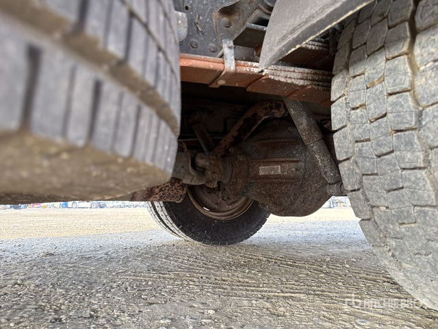 Kamion sa ceradom 2014 Isuzu NPR 75 4x2 Curtain Side Truck: slika 6 Kamion sa ceradom 2014 Isuzu NPR 75 4x2 Curtain Side Truck: slika 6