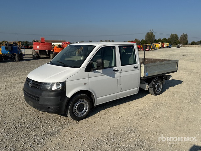 2014 Volkswagen Transporter Crew Cab Flatbed Truck - Dostavno vozilo s ravnom platformom: slika 1 2014 Volkswagen Transporter Crew Cab Flatbed Truck - Dostavno vozilo s ravnom platformom: slika 1