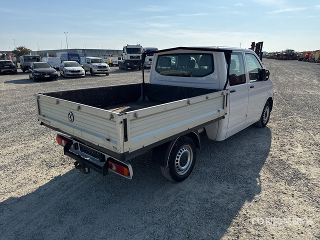 2014 Volkswagen Transporter Crew Cab Flatbed Truck - Dostavno vozilo s ravnom platformom: slika 4 2014 Volkswagen Transporter Crew Cab Flatbed Truck - Dostavno vozilo s ravnom platformom: slika 4