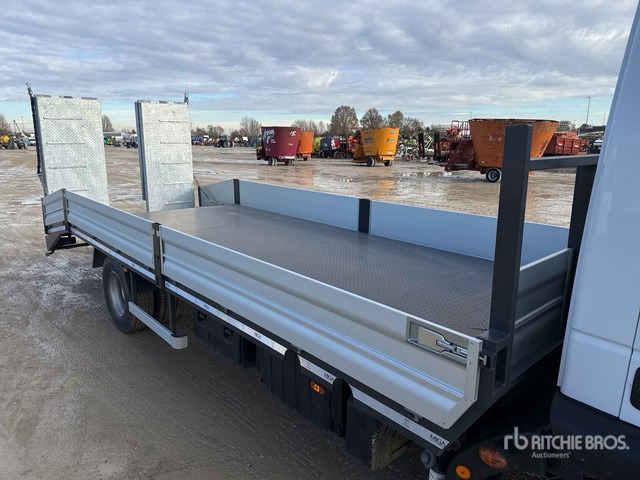 2015 Iveco 140E19 4x2 Flatbed Truck - Kamion sa tovarnim sandukom: slika 4 2015 Iveco 140E19 4x2 Flatbed Truck - Kamion sa tovarnim sandukom: slika 4