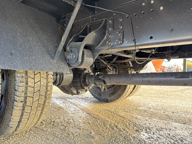 2015 Iveco 140E19 4x2 Flatbed Truck - Kamion sa tovarnim sandukom: slika 5 2015 Iveco 140E19 4x2 Flatbed Truck - Kamion sa tovarnim sandukom: slika 5