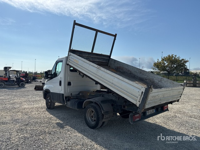 2015 Iveco Daily 35-110 Autocarro ribaltabile: carichi leggeri - Dostavno vozilo kiper: slika 4 2015 Iveco Daily 35-110 Autocarro ribaltabile: carichi leggeri - Dostavno vozilo kiper: slika 4